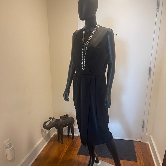 Collette's Closet | Sleek, Sexy, Classy Black Cocktail Dress (Never Worn) - Picture 2 of 11